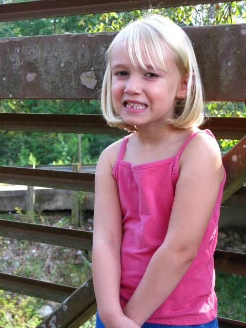 IMAGE: http://i212.photobucket.com/albums/cc156/Crissy7682/IMG_0239.jpg