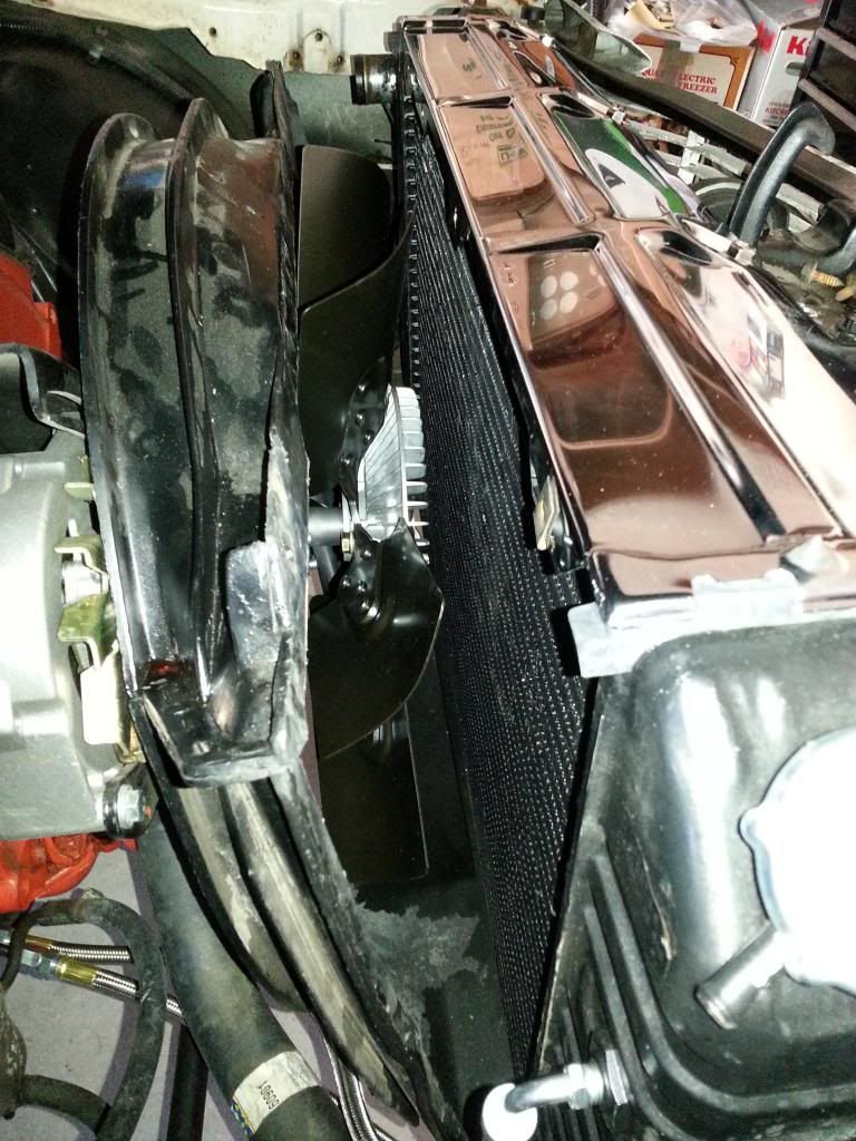 Fan shroud clearance Team Chevelle