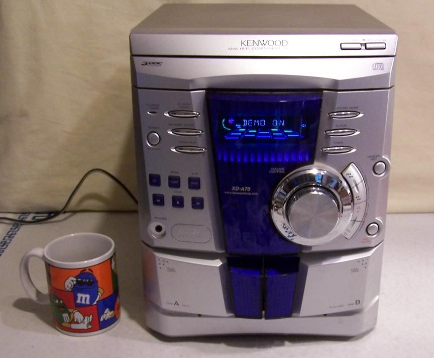 Kenwood XD A75 Am FM 3 CD Dual Cassette Shelf Stereo System