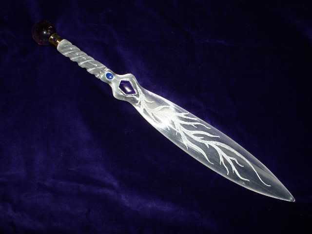 Curve Blade Elven