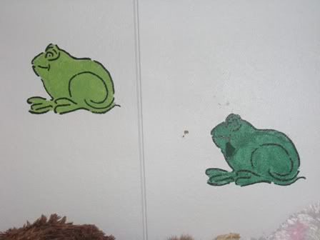 Peanutsfrogs.jpg