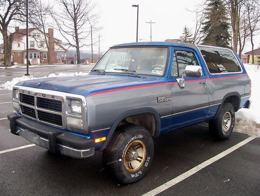 [Image: 92_Ramcharger.jpg]