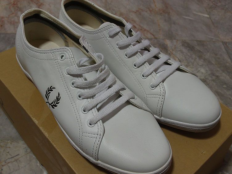 fred perry grey plimsolls